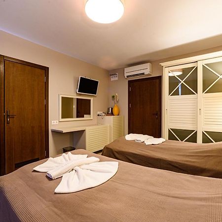 Antique Boutique Hotel Pavel Banya Esterno foto
