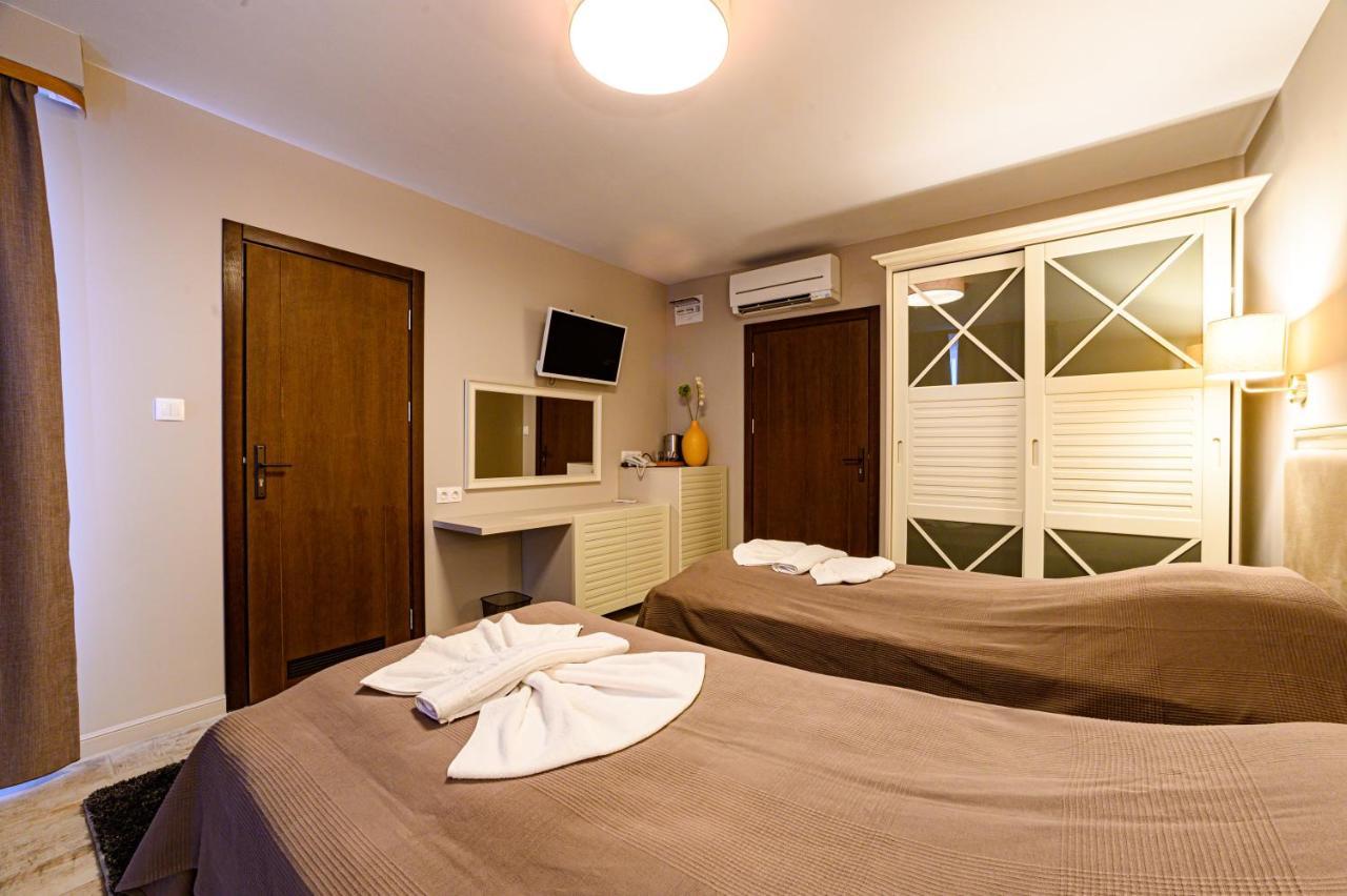 Antique Boutique Hotel Pavel Banya Esterno foto