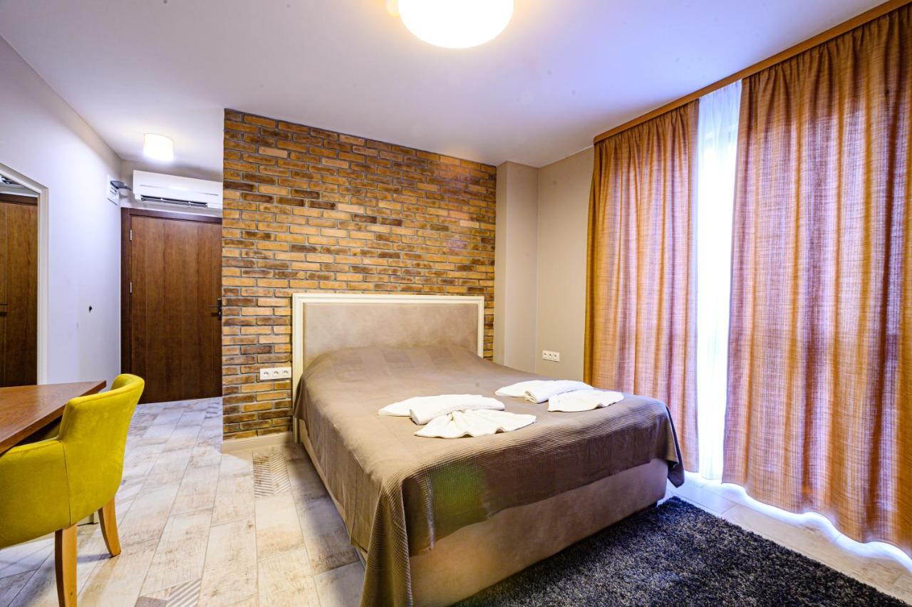 Antique Boutique Hotel Pavel Banya Esterno foto
