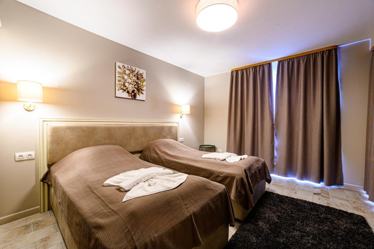 Antique Boutique Hotel Pavel Banya Esterno foto