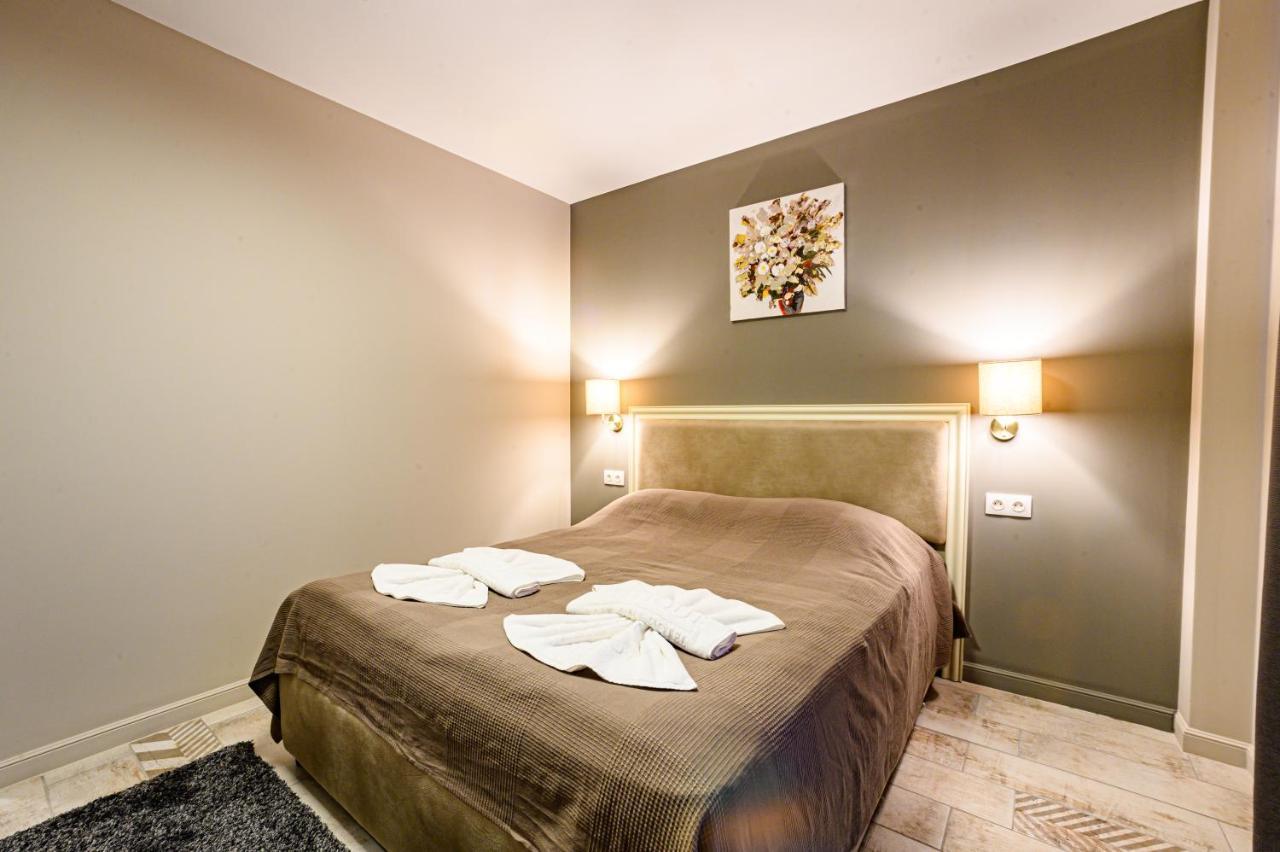Antique Boutique Hotel Pavel Banya Esterno foto