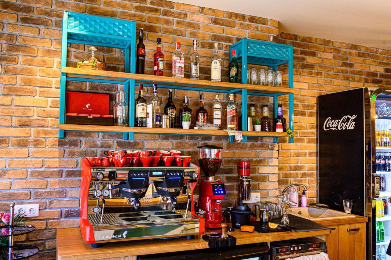 Antique Boutique Hotel Pavel Banya Esterno foto