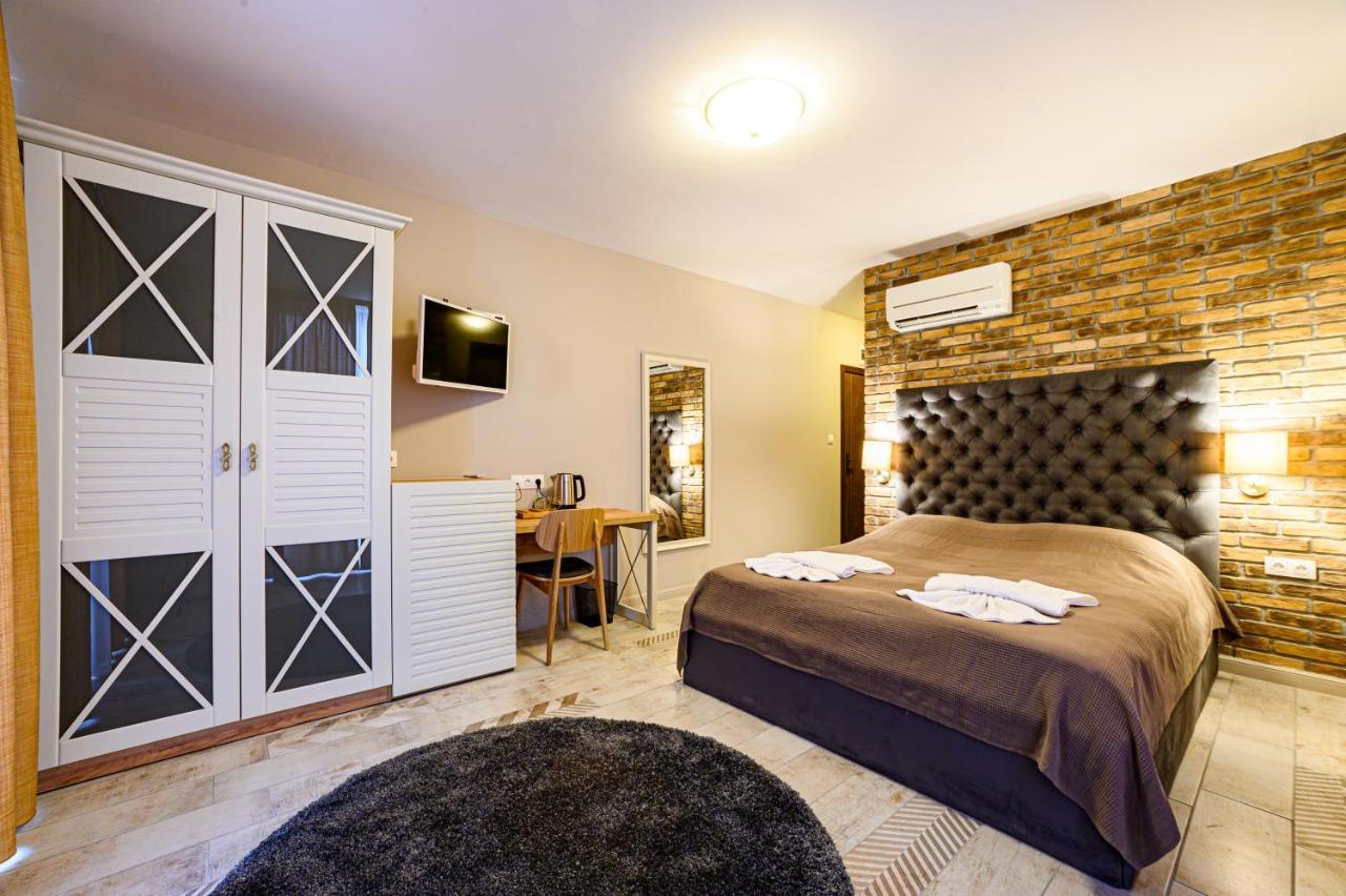 Antique Boutique Hotel Pavel Banya Esterno foto