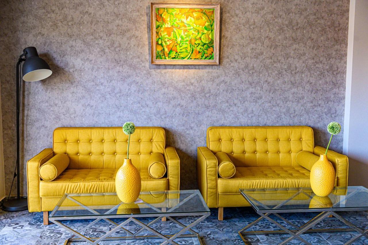Antique Boutique Hotel Pavel Banya Esterno foto
