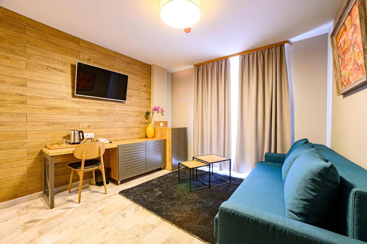 Antique Boutique Hotel Pavel Banya Esterno foto