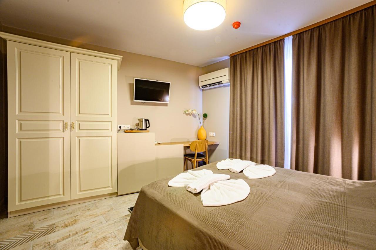 Antique Boutique Hotel Pavel Banya Esterno foto