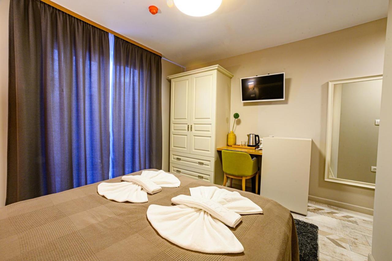 Antique Boutique Hotel Pavel Banya Esterno foto